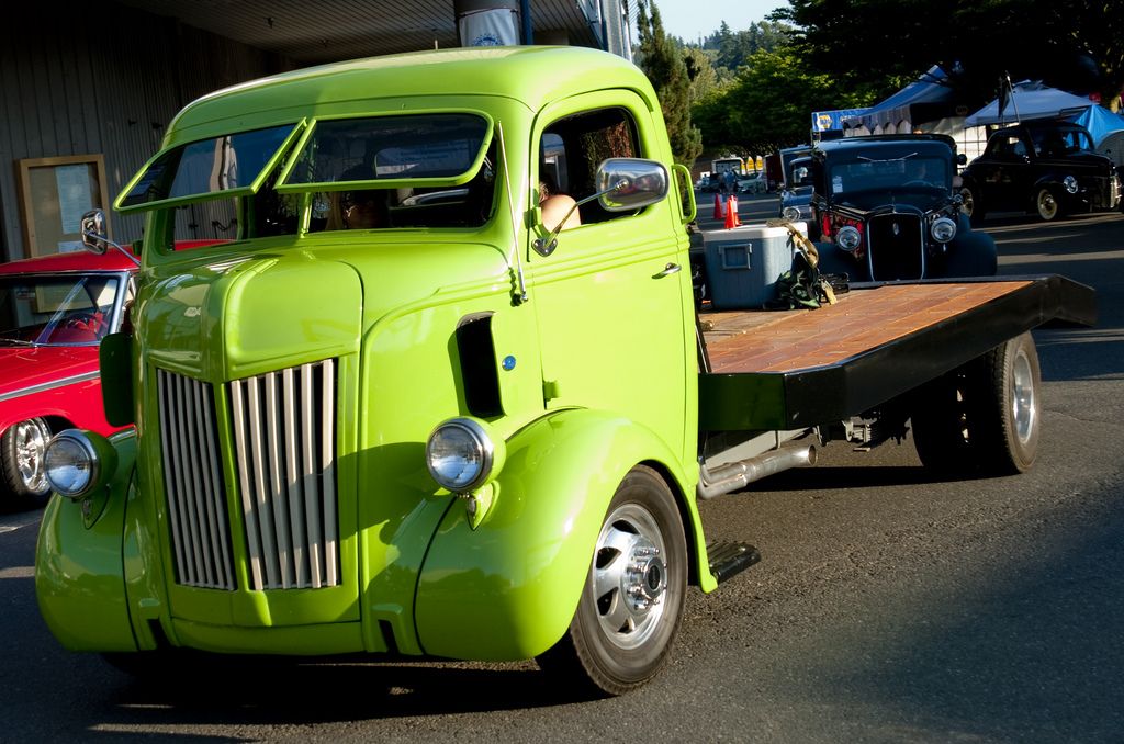 Flatbed truck with Alabama DOT number, AL DOT number, Alabama DOT, DOT Alabama, State of Alabama DOT, State of Alabama DOT number, DOT of Alabama, AL DOT, DOT AL